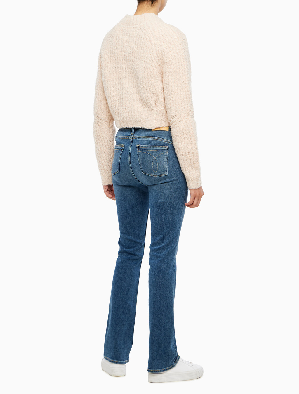 Buy 여성 크롭 케이블 가디건 in color PINK BEIGE