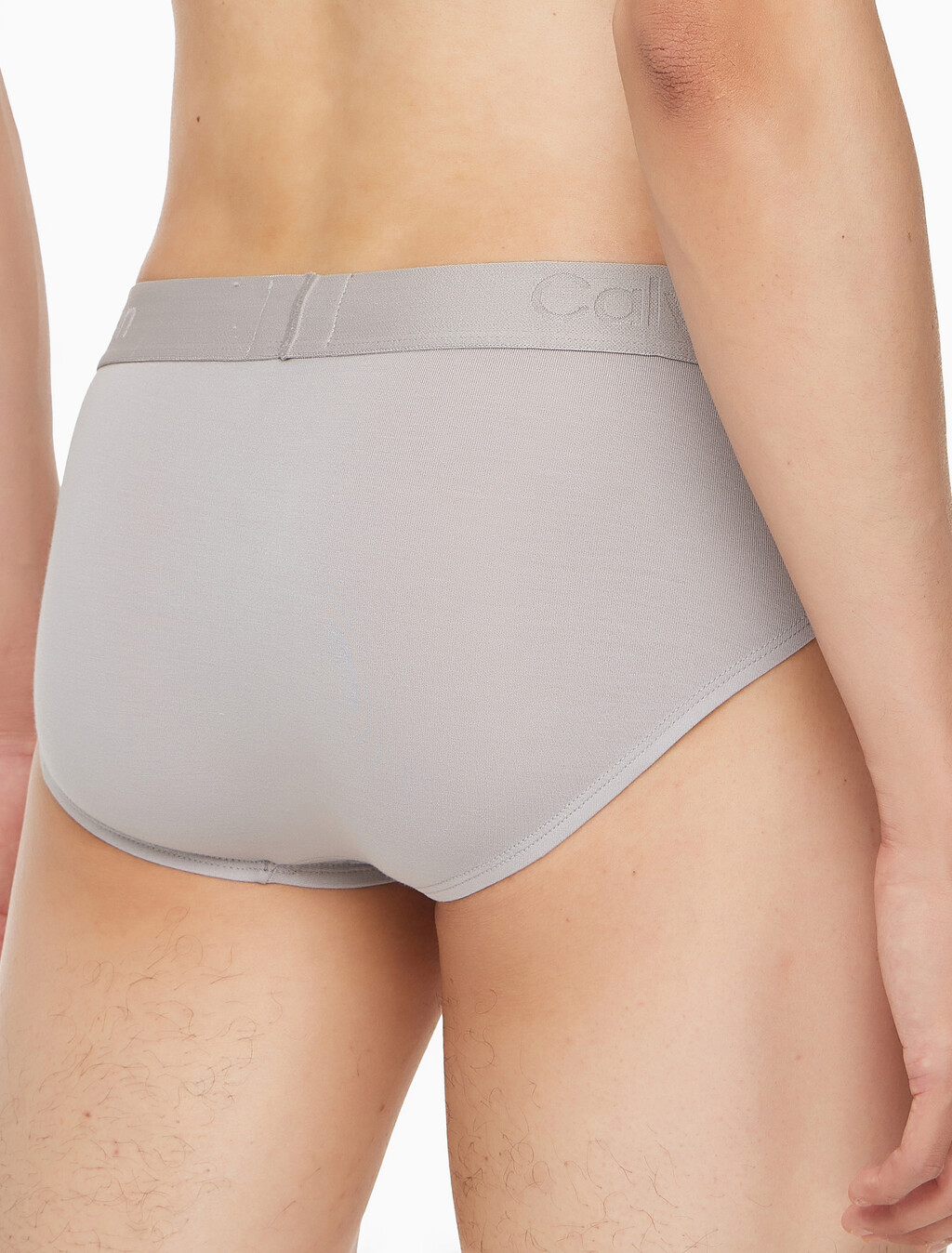 Buy 남성 CK 블랙 실크 니트 힙브리프 in color LIGHT GREY