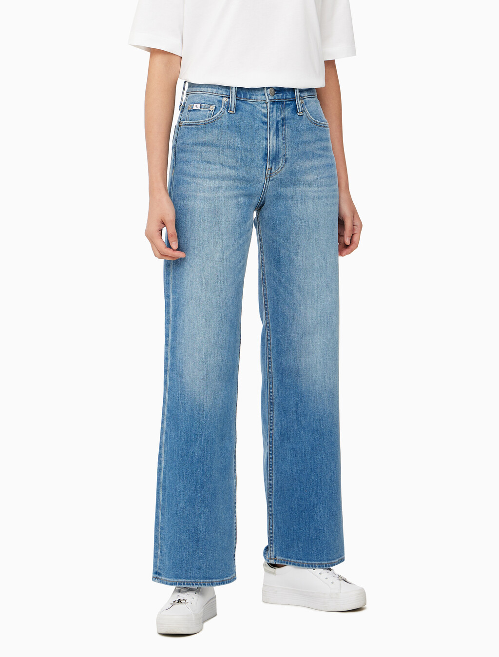 Buy 여성 하이라이즈 와이드핏 미드블루 37.5 기능성 데님 in color MID BLUE BACK EMBRO