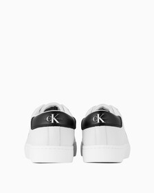 Buy 남성 로마 클래식 컵솔 레이스업 로우 레더 스니커즈 in color BRIGHT WHITE