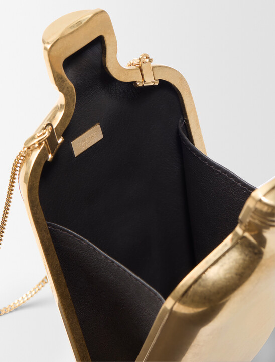 THE ONE CLUTCH CULT CK ONE