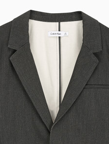 Buy 남성 롱슬리브 언라인드 스트럭쳐 블레이저 in color CHARCOAL