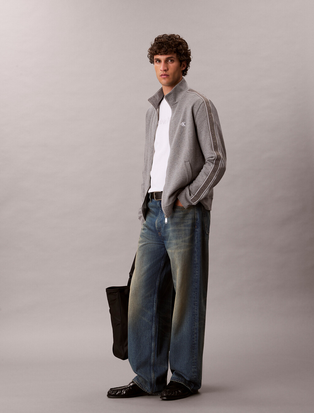 Buy 배기핏 진 in color Gold Blue