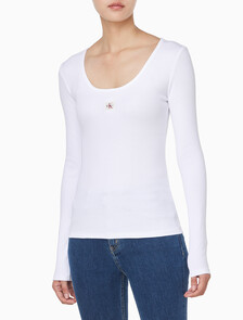 Buy 여성 L/S 우블 라벨 스쿱넥 립 티셔츠 in color BRILLIANT WHITE