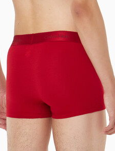 Buy 남성 모던 코튼 홀리데이 코튼 드로즈 in color JUNEBERRY