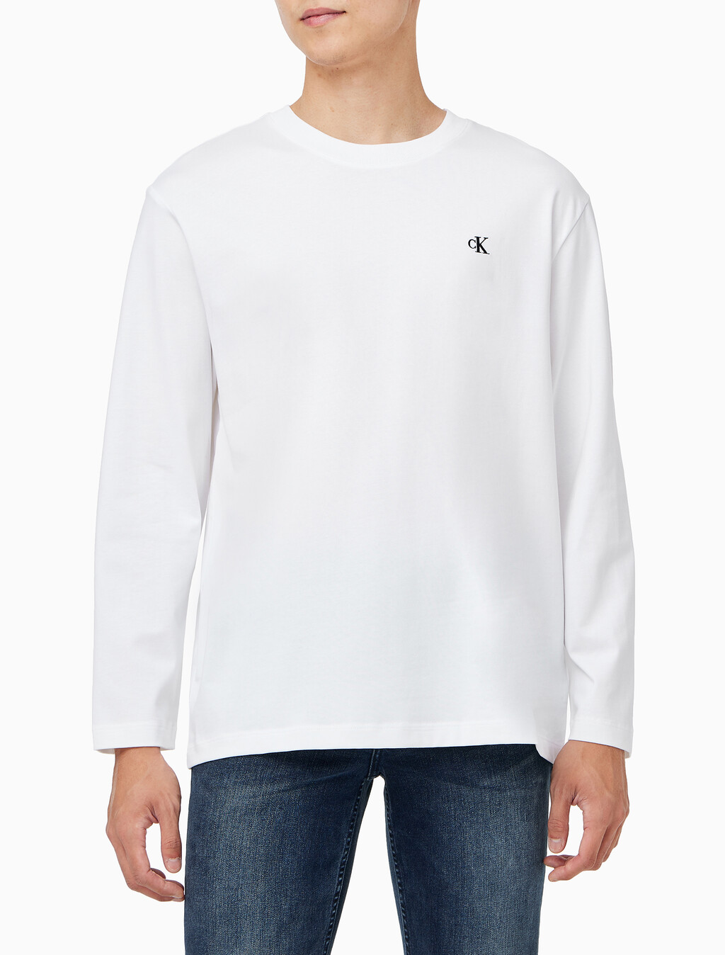 Buy 남성 헤비 코튼 아카이브 로고 긴팔 티셔츠 in color BRIGHT WHITE