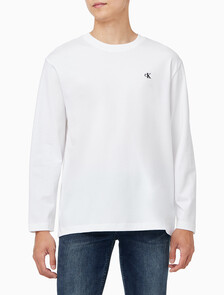 Buy 남성 헤비 코튼 아카이브 로고 긴팔 티셔츠 in color BRIGHT WHITE