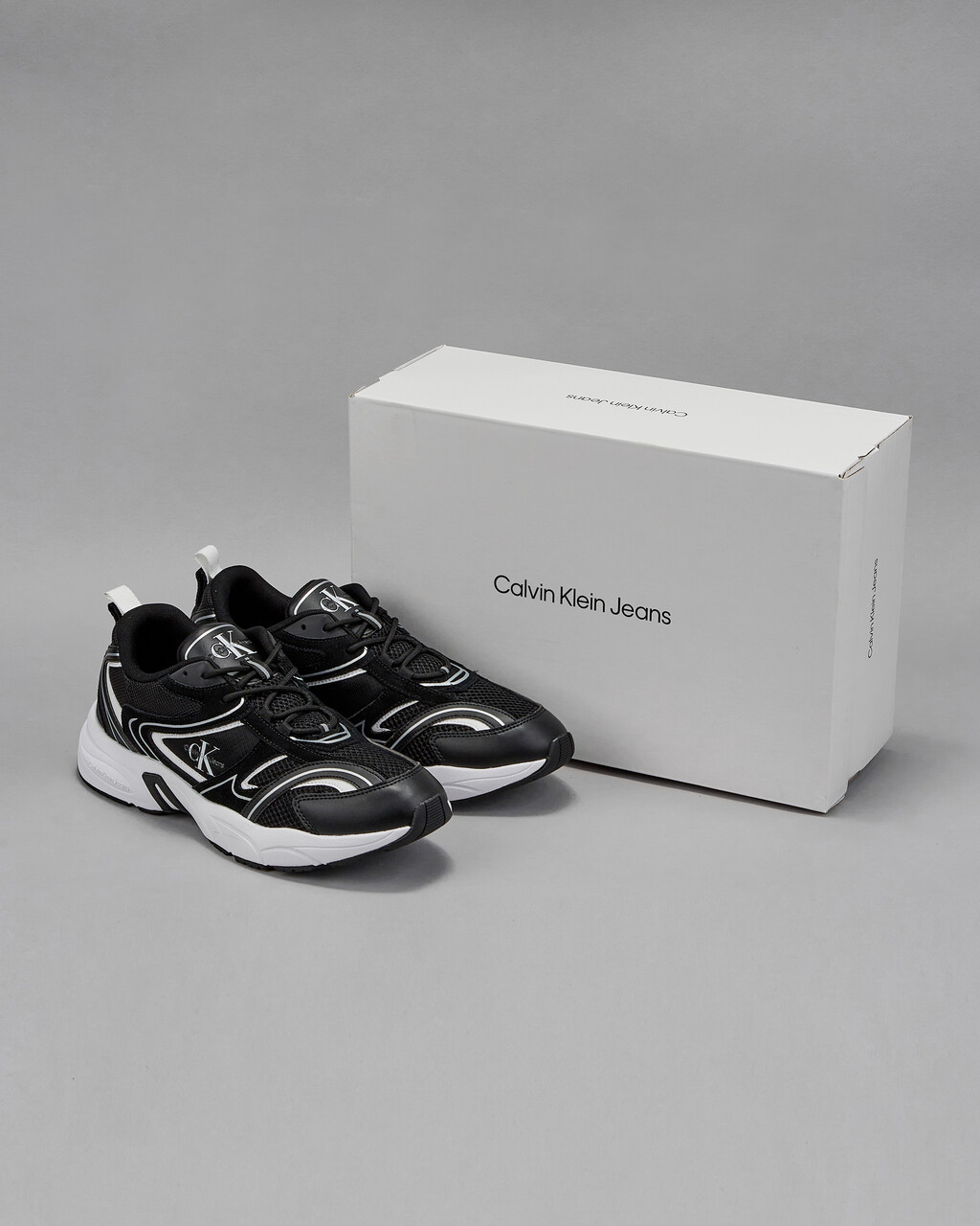 Buy 남성 교토 스니커즈 in color TRIPLE BLACK