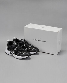 Buy 남성 교토 스니커즈 in color TRIPLE BLACK