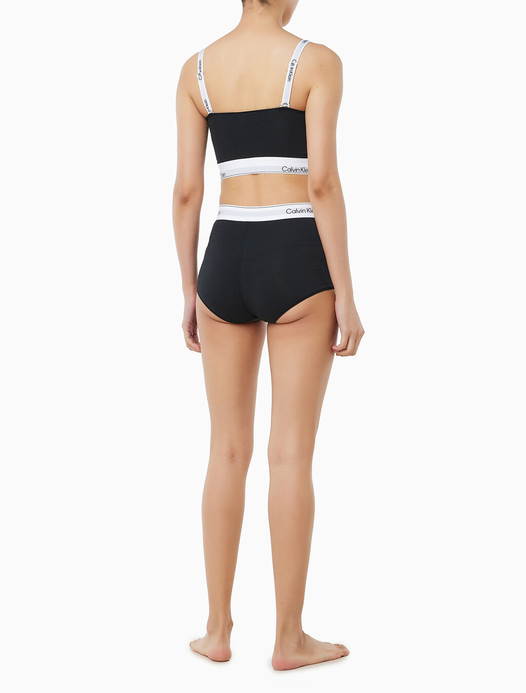 Buy 여성 아이콘 쉐입웨어 브리프 in color BLACK