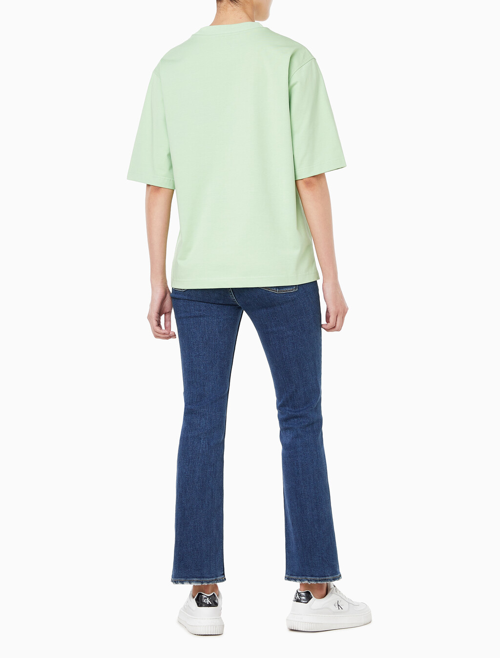 Buy 여성 쿨링 저지 릴렉스핏 반팔 티셔츠 in color NILE GREEN