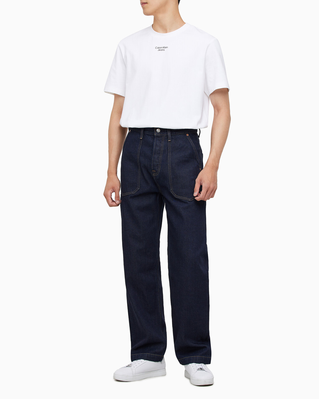 Buy 남성 스트레이트핏 린스 데님 in color CK RAW SELVEDGE