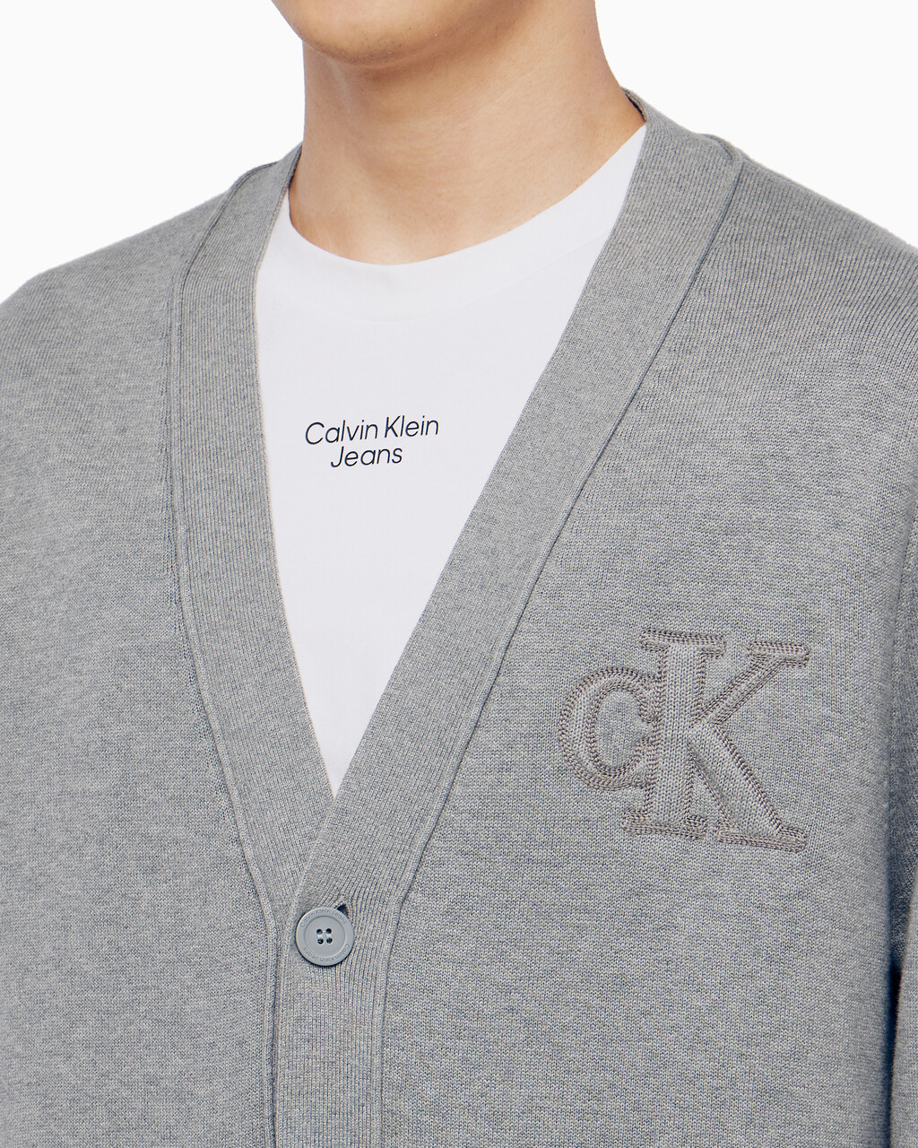 Buy 남성 바시티 가디건 스웨터 in color MID GREY HEATHER