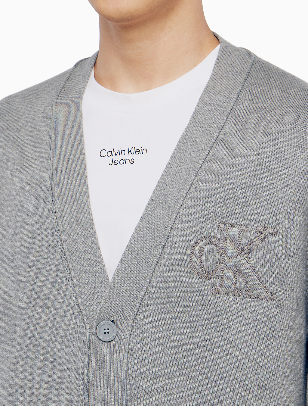 Buy 남성 바시티 가디건 스웨터 in color MID GREY HEATHER