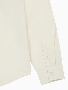 Buy 남성 릴렉스핏 샴브레이 코튼 셔츠 in color LIGHT BEIGE