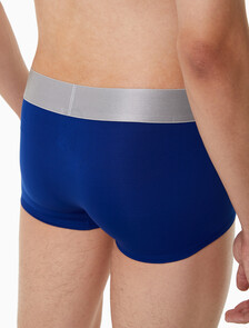 Buy 남성 CK 리컨시더드 스틸 마이크로 로우라이즈 드로즈 3PK in color MIDNIGHT BLUESIGNATURE BLUECLAY GREY