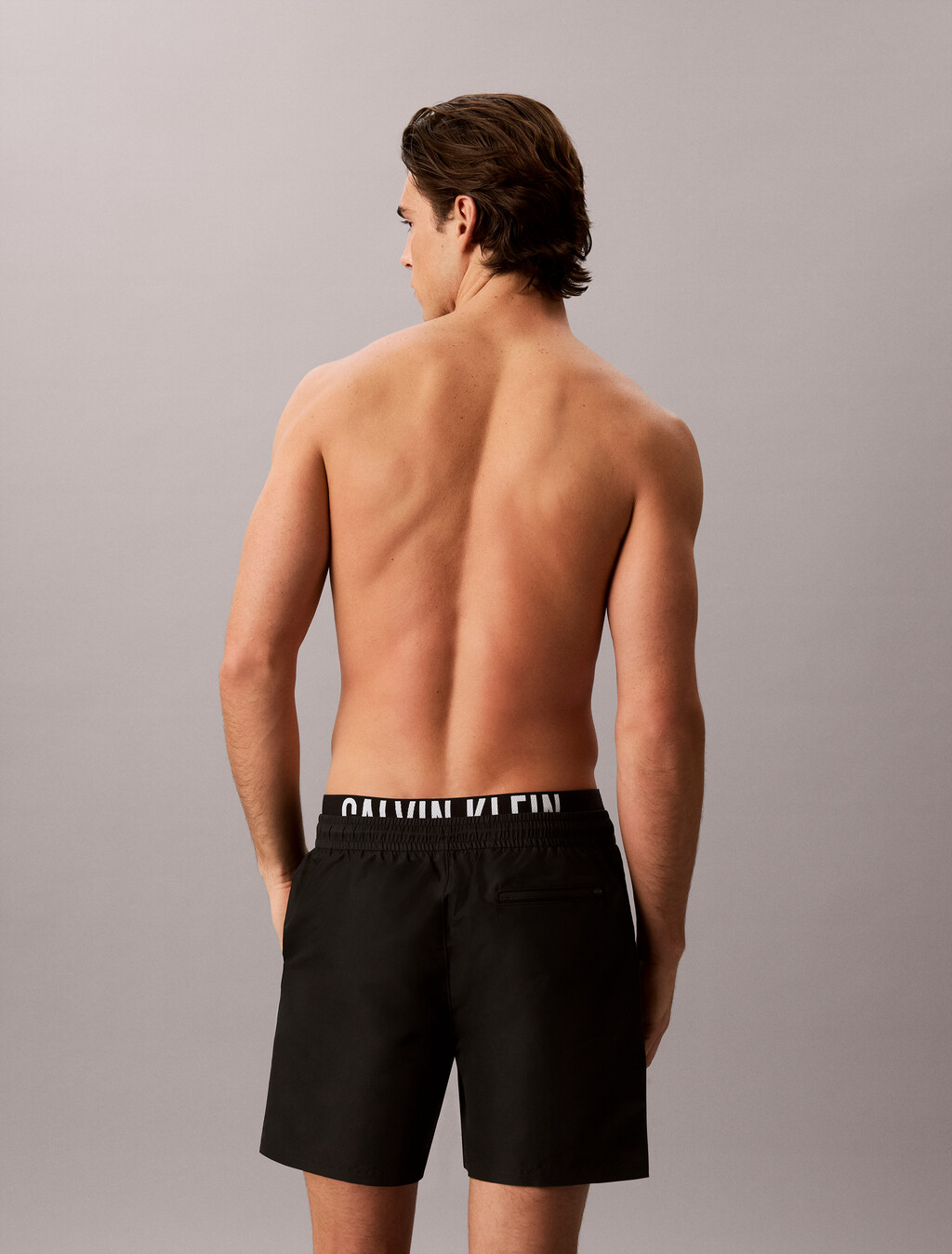 Buy 남성 인텐스 파워 스윔 팬츠 in color BLACK