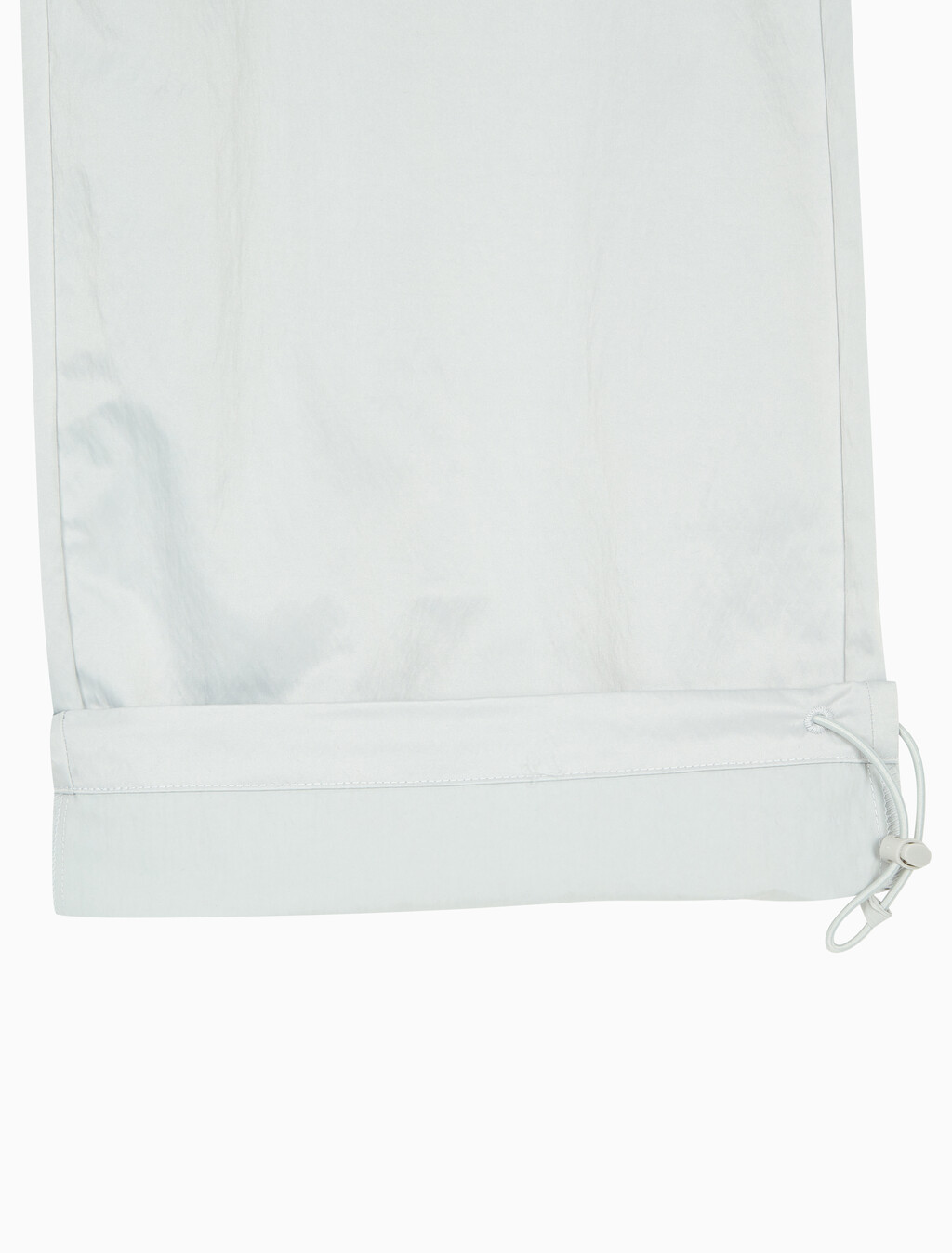 Buy 여성 소프트 크링클 파라슈트 팬츠 in color WHITE