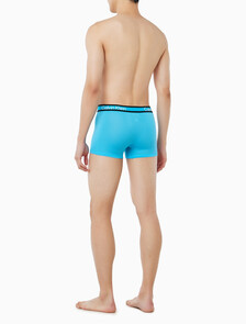 Buy 남성 아이콘 엑티브 메쉬 트렁크 in color Blue