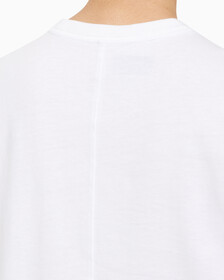 Buy 여성 릴렉스 핏 볼드 로고 반팔 티셔츠 in color BRIGHT WHITE