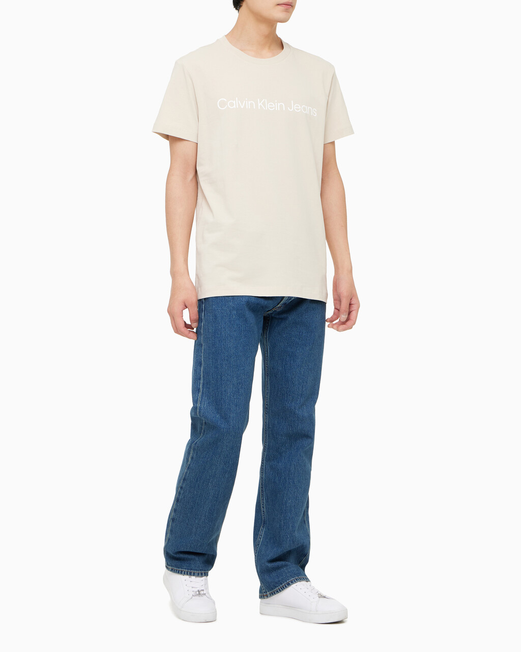 Buy 남성 레귤러핏 인스티튜셔널 로고 스트레치 반팔 티셔츠 in color CLASSIC BEIGE