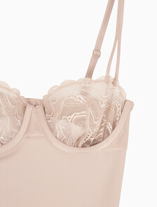 Buy 여성 센슈얼 스트레치 레이스 바디수트 in color CEDAR