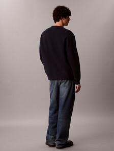 Buy 남성 이지 바시티 로고 가디건 in color DARK SAPPHIRE
