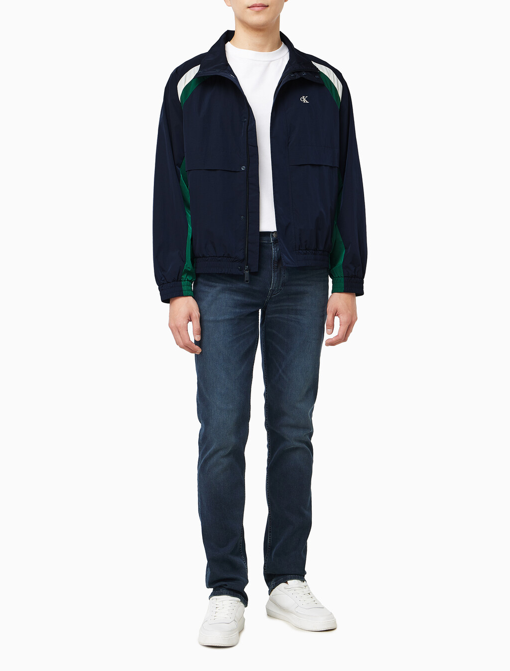 Buy 남성 나일론 컬러블록 트랙자켓 in color Black