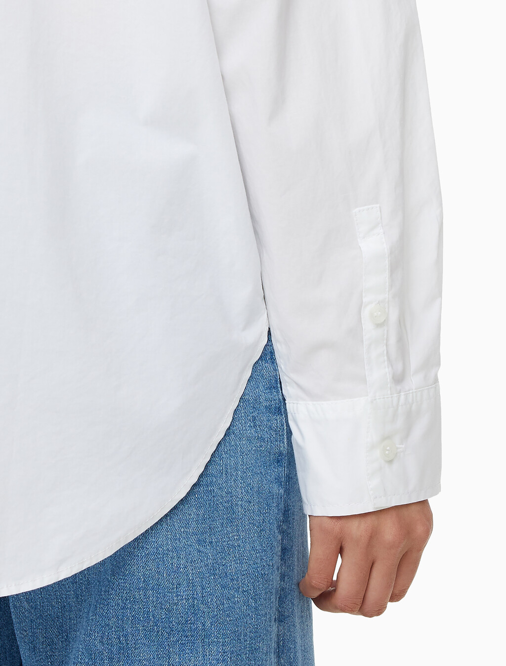 Buy 여성 우븐 라벨 릴렉스 셔츠 in color BRIGHT WHITE