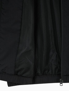 Buy 남성 에센셜 스탠드 카라 집업 자켓 in color CK BLACK