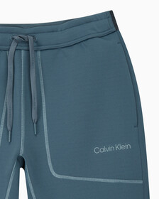 Buy 남성 레귤러핏 테이퍼드 팬츠 in color OCEAN TEAL/ BLK