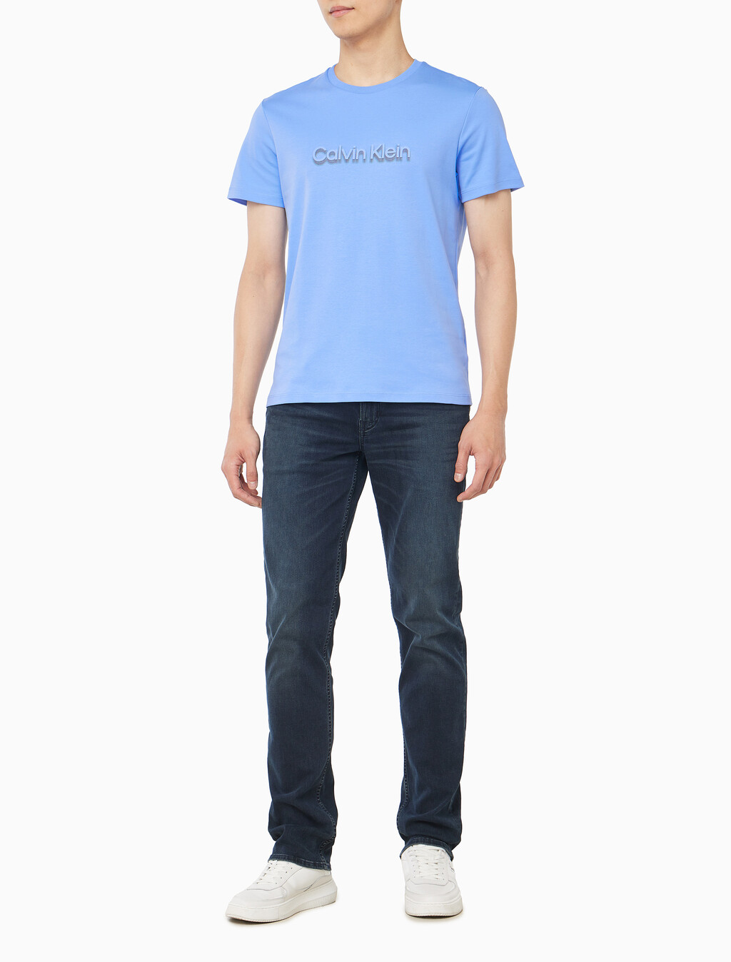 Buy 슬림핏 캘빈클라인 로고 티 in color Deep Indigo Blue