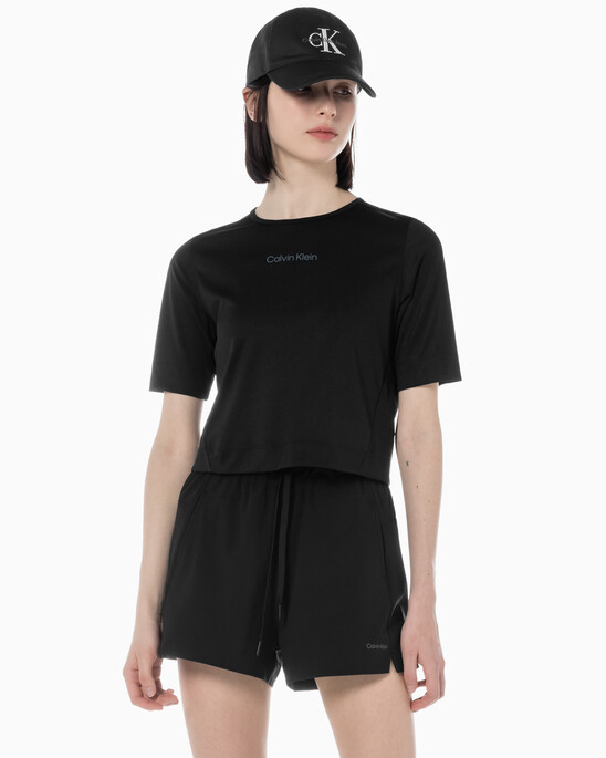 여성 박시 핏 에센셜 기능성 반팔 티셔츠