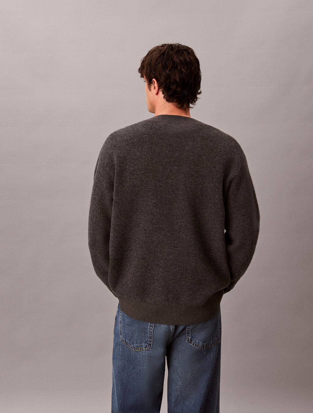 Buy 램스 울 블랜드 가디건 in color CHARCOAL HEATHER