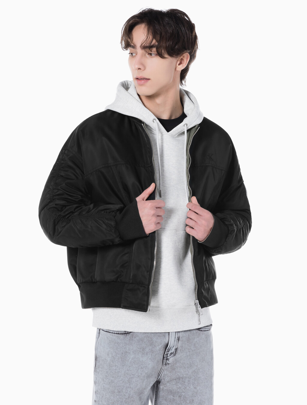 Buy 남성 리버서블 퀼팅 봄버 자켓 in color CK BLACK