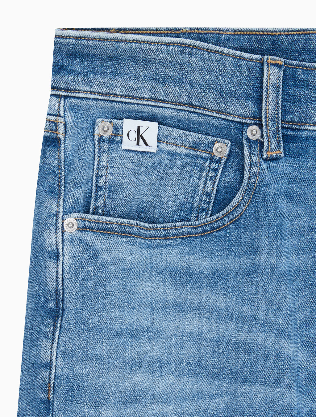 Buy 남성 모던 테이퍼핏  미드블루 이탤리언 데님 in color MID BLUE BACK EMBRO