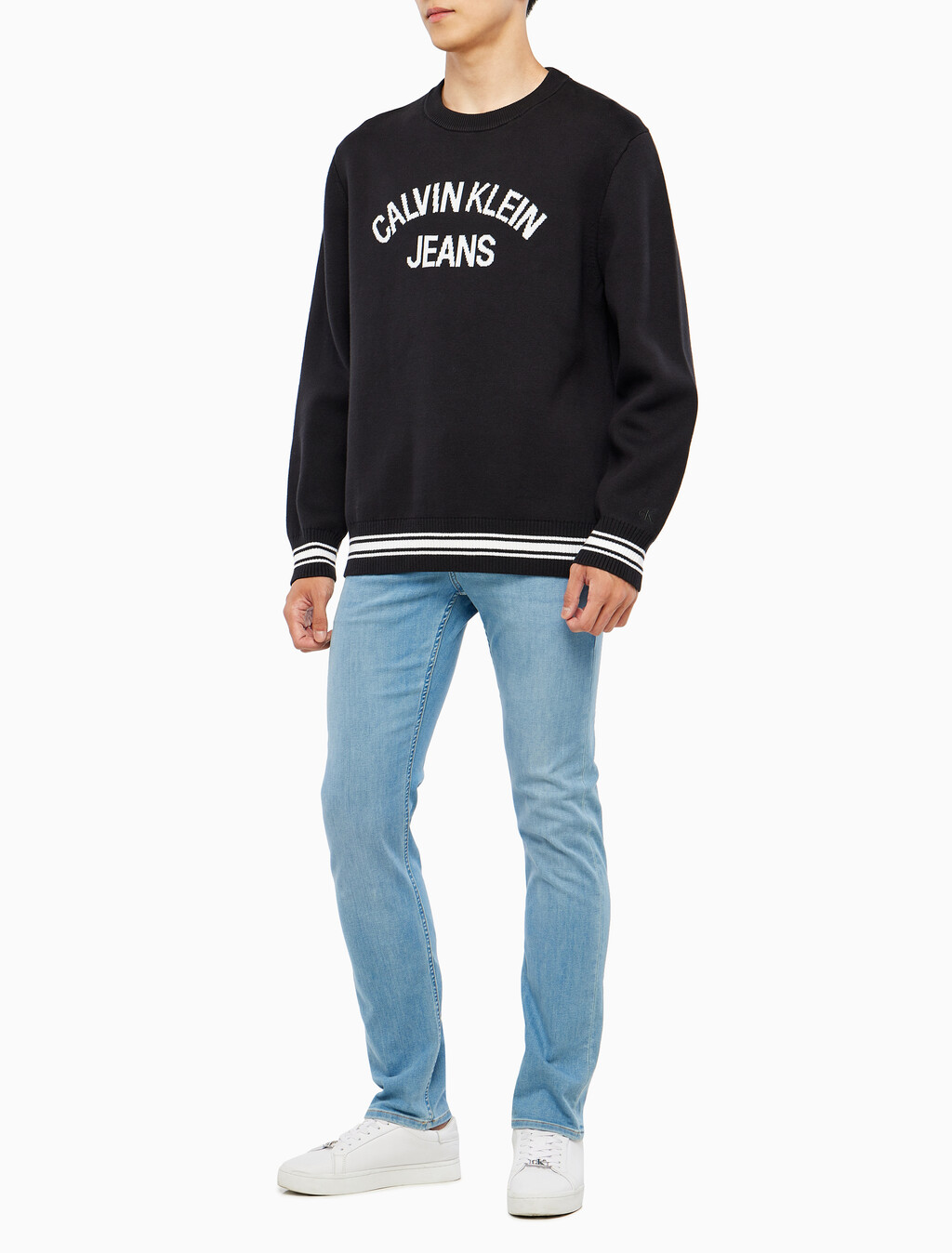 Buy 남성 바시티 스웨터 in color CK BLACK