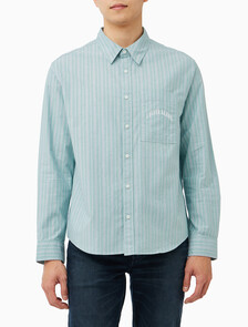 Buy 스트라이프 워시드 옥스포드 이지셔츠 in color Wild Green