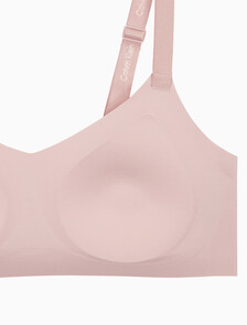 Buy 여성 인비져블 소프트 서포트 AF 라이틀리 라인드 브라렛 in color SUBDUED 