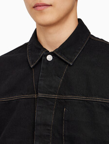 Buy [손흥민 캡슐] 남성 릴렉스 데님트러커 in color BLACK