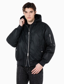 Buy 남성 후디 보머 다운 자켓 in color CK BLACK