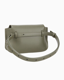 Buy 여성 엘러멘털 미니 플랩 메신저 백 in color DUSTY OLIVE