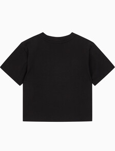 Buy 여성 로고 뱃지 크롭 반팔 티셔츠 in color CK BLACK