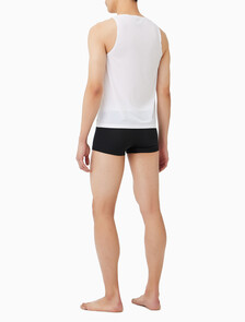 Buy 남성 CK 블랙 인비져블 메쉬 탱크탑 in color WHITE