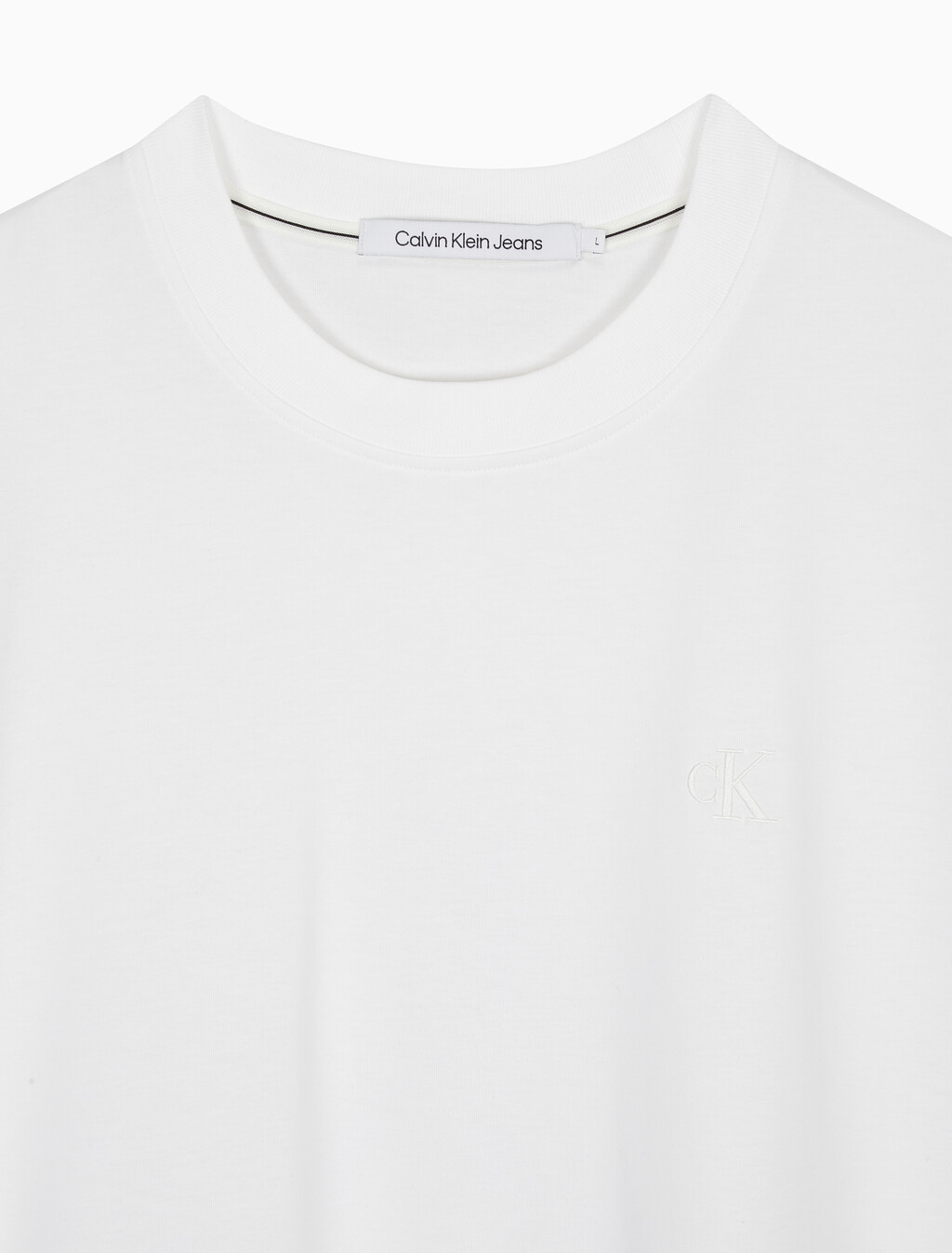 Buy 남성 릴렉스핏 그래픽 기능성 반팔 티셔츠 in color BRIGHT WHITE