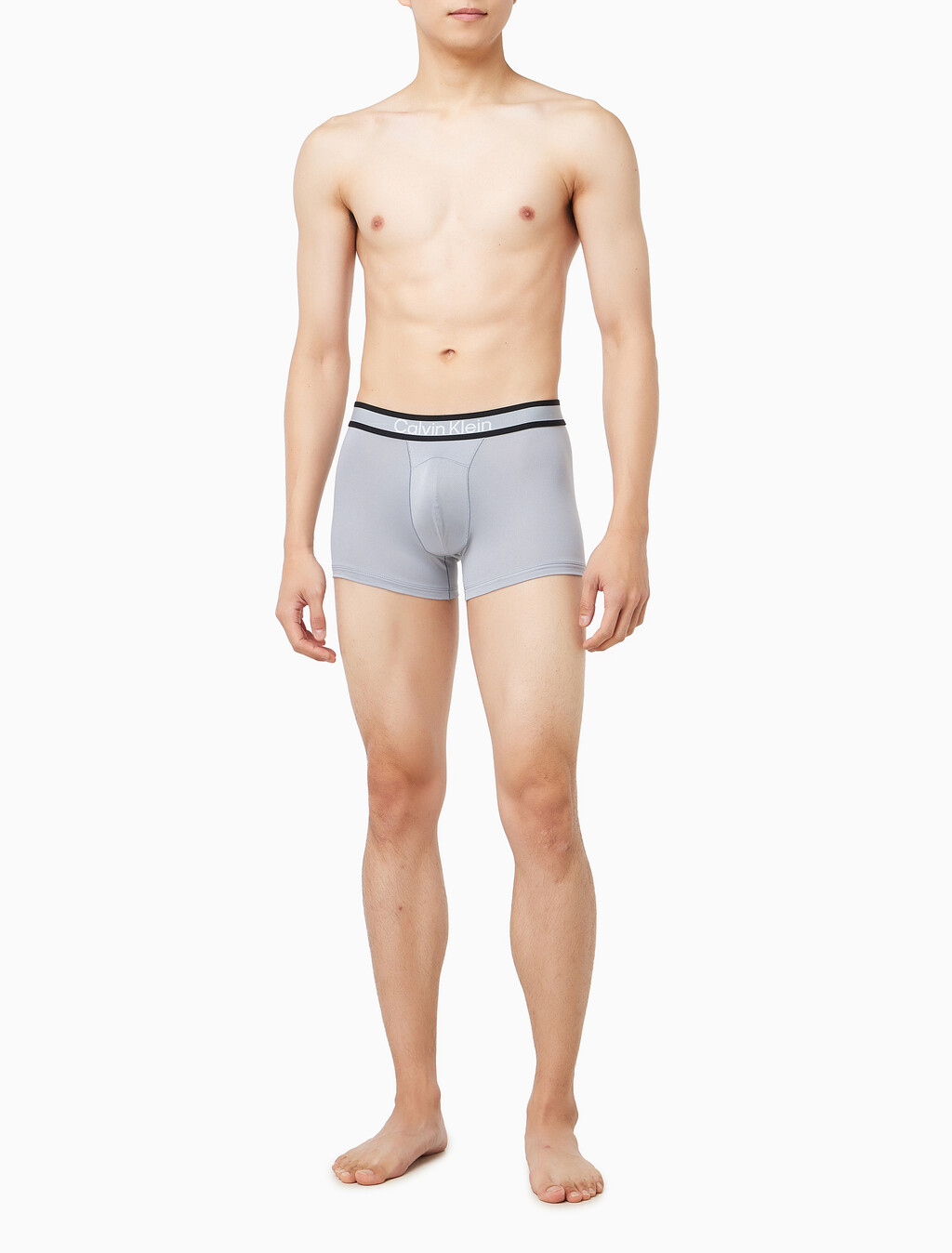 Buy 남성 아이콘 엑티브 메쉬 트렁크 in color Grey