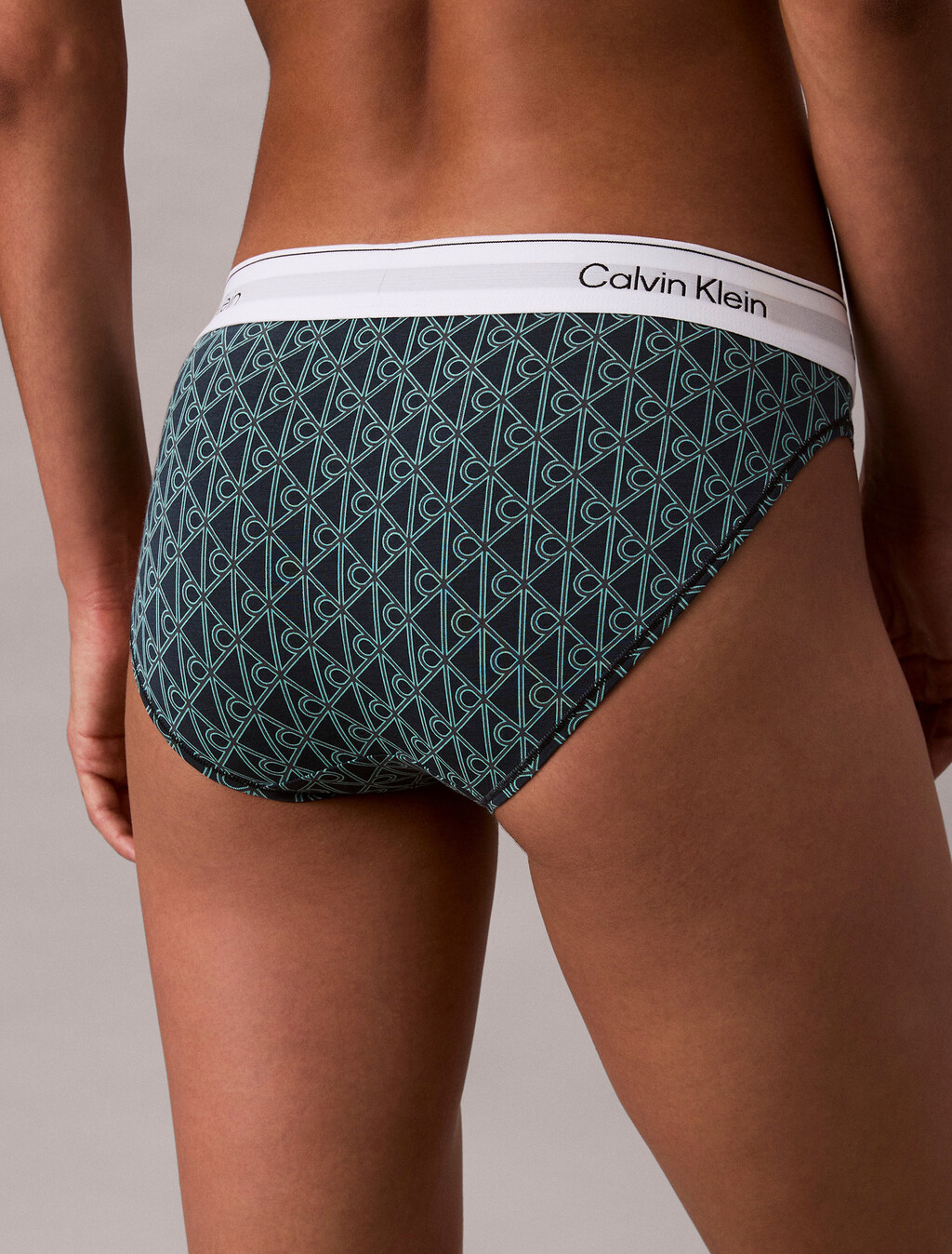 Buy 여성 아이콘 코튼 모달 AF 비키니 in color Green