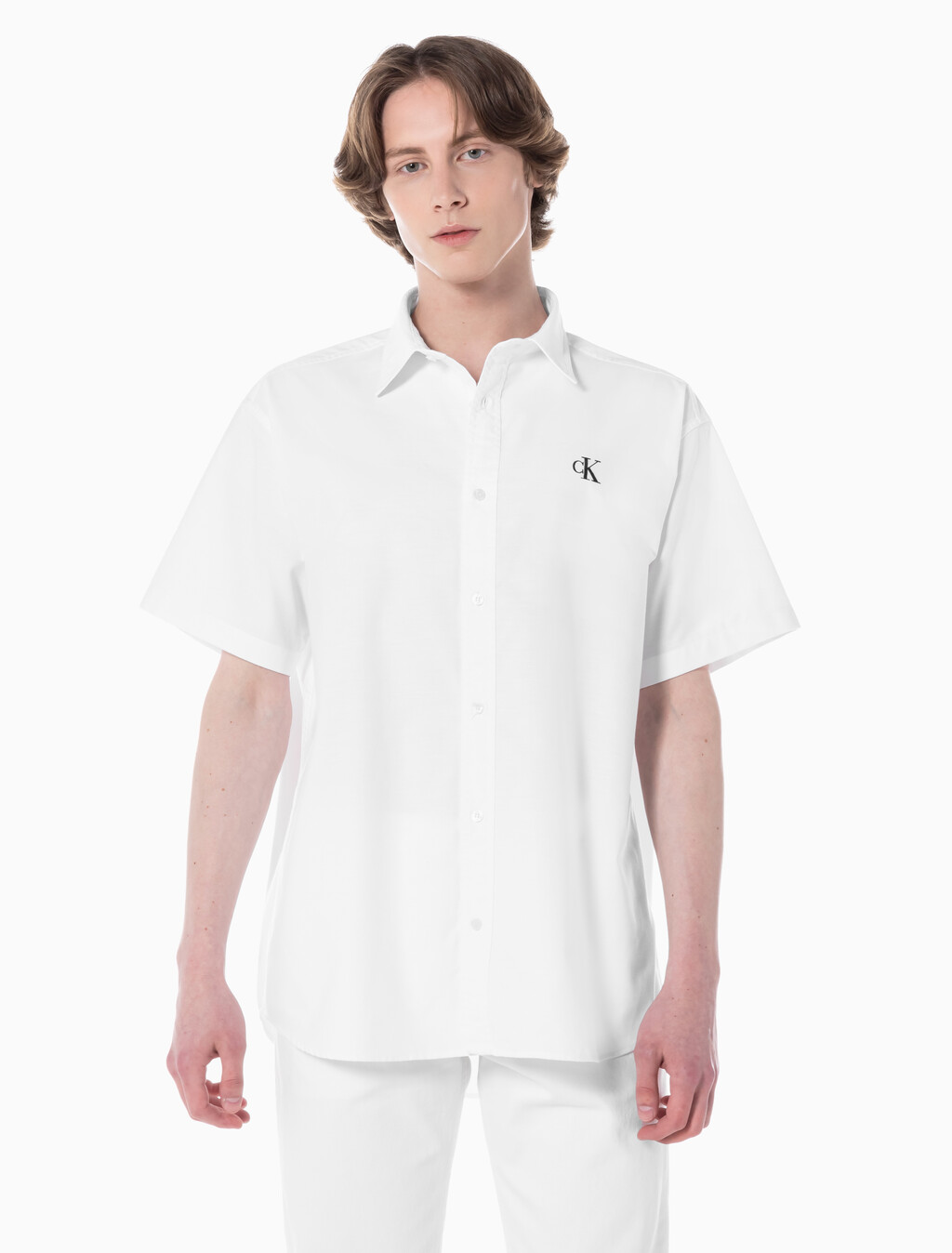 Buy 남성 릴렉스핏 옥스포드 반팔 셔츠 in color BRIGHT WHITE
