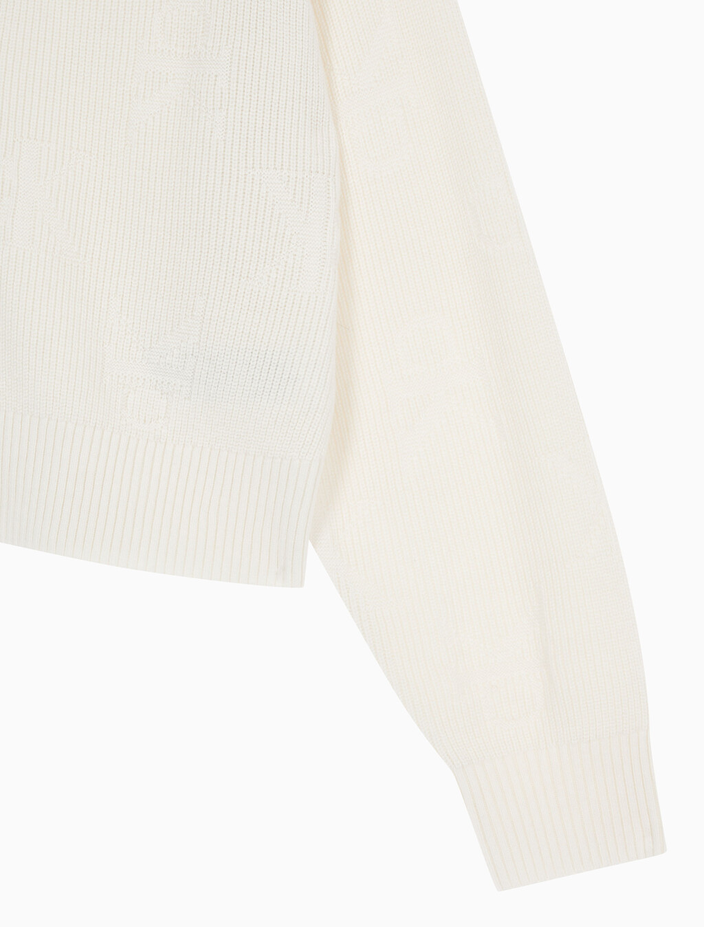 Buy 여성 AOP 스웨터 가디건 in color WHITE