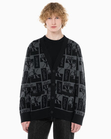Buy 남성  릴렉스 핏 AOP 로고 스웨터 가디건 in color CK BLACK
